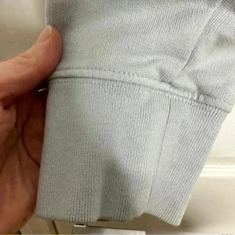 Levi’s Hoodie Light Blue &  Green Size Medium - Picture 16 of 16